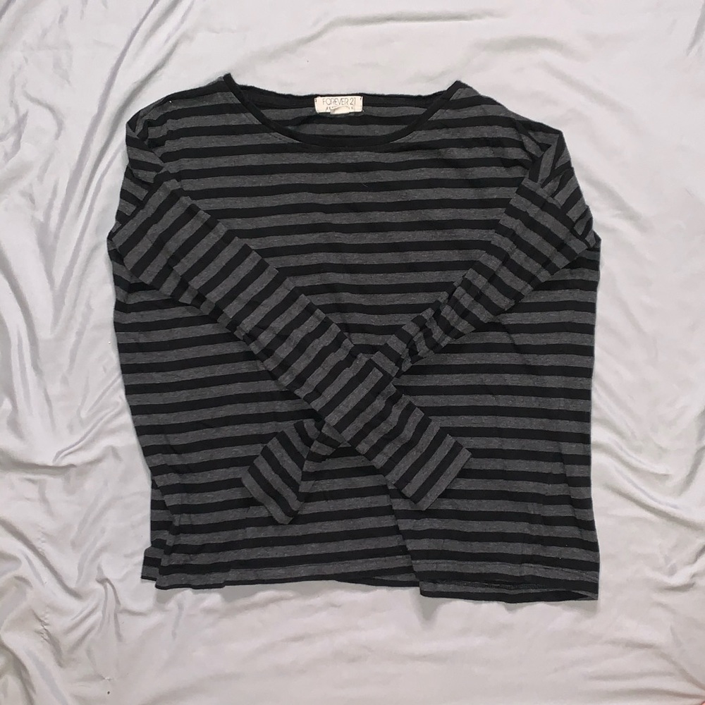 Striped long sleeved crop top